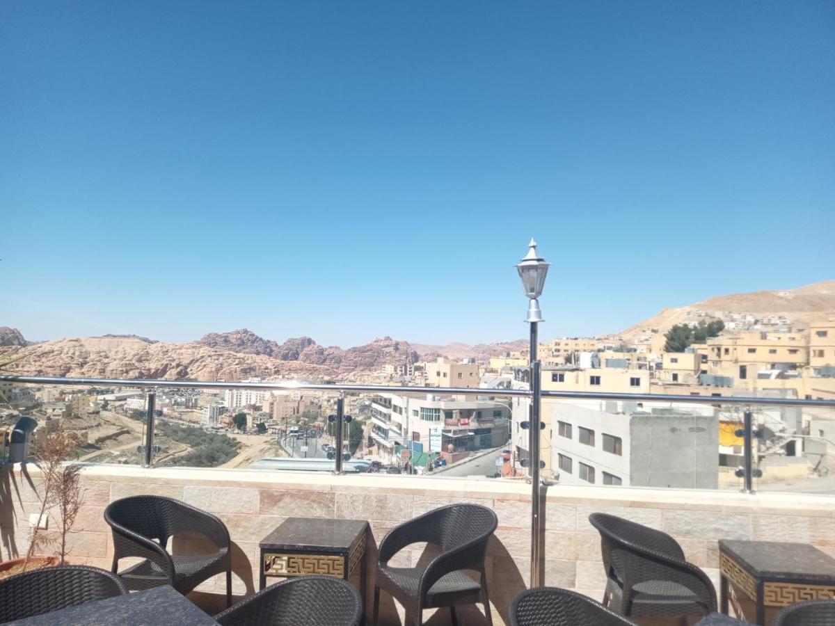Petra Visitors Hotel Wadi Musa Exteriér fotografie